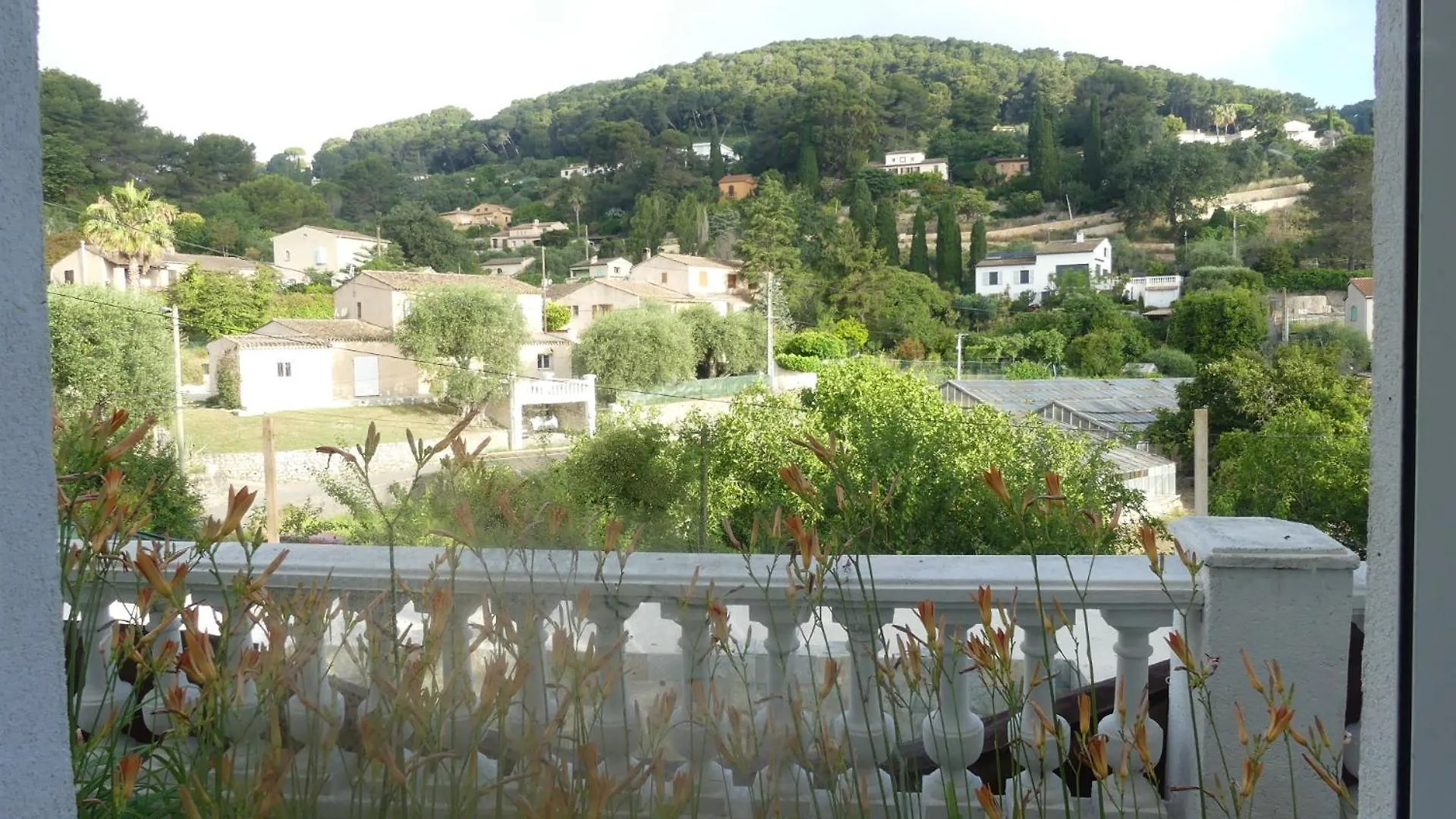 Holiday home Bas De Villa Prestations Haut De Gamme Vallauris